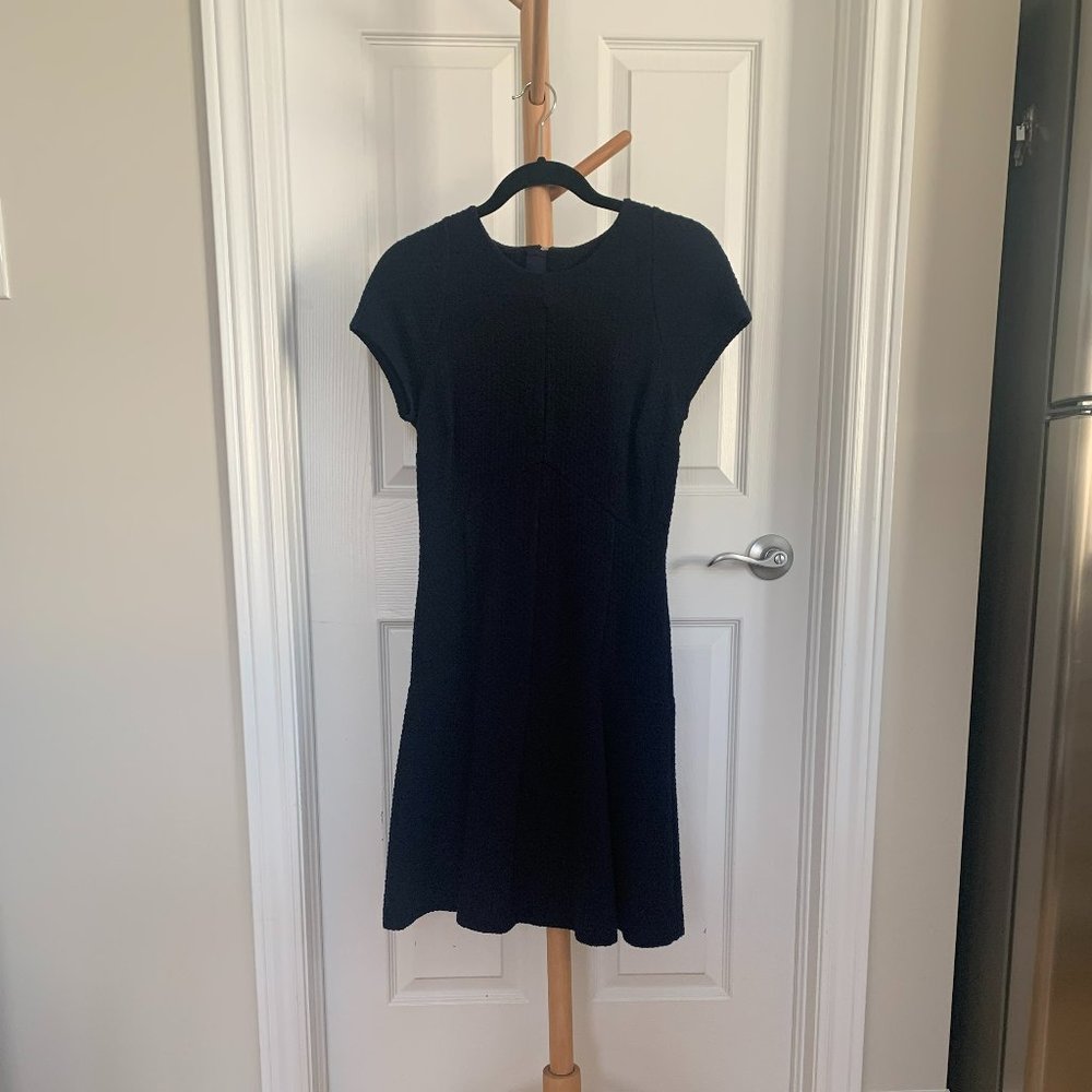 Banana Republic Textured Work Dress, Size 4, Navy.